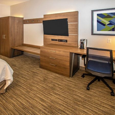 Holiday Inn Express Hotel & Suites Roseville - Galleria Area By Ihg Exteriér fotografie