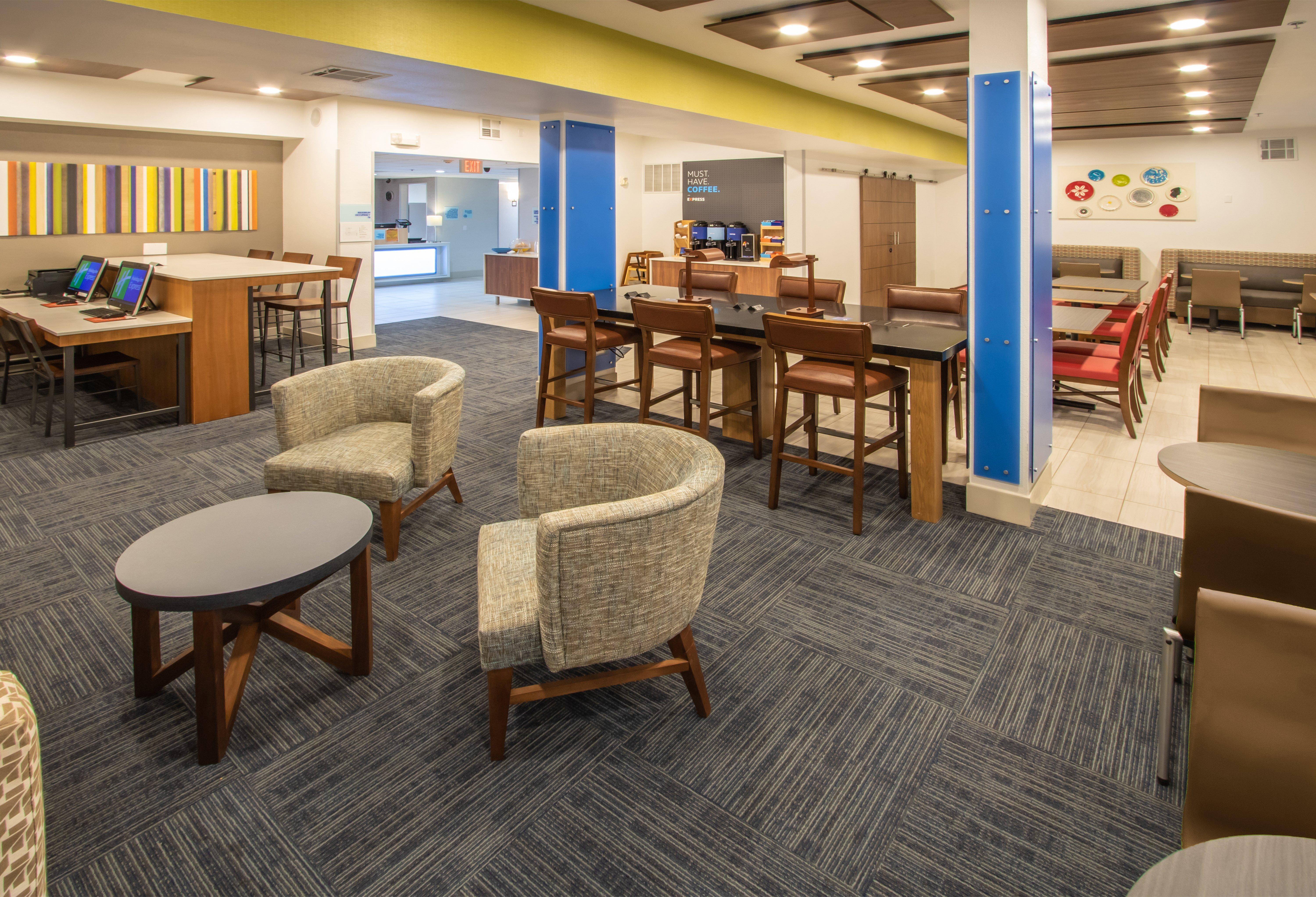 Holiday Inn Express Hotel & Suites Roseville - Galleria Area By Ihg Exteriér fotografie