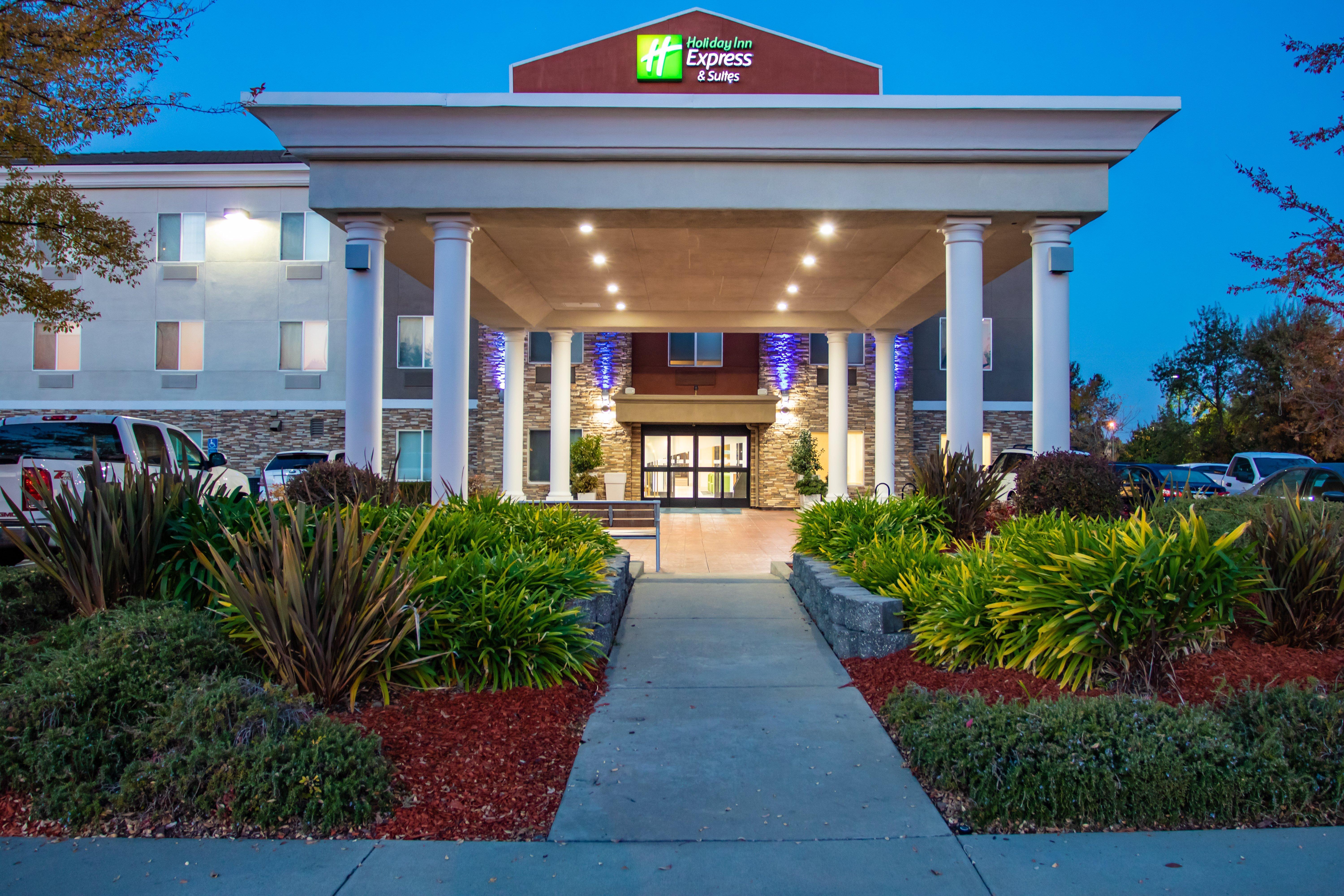 Holiday Inn Express Hotel & Suites Roseville - Galleria Area By Ihg Exteriér fotografie