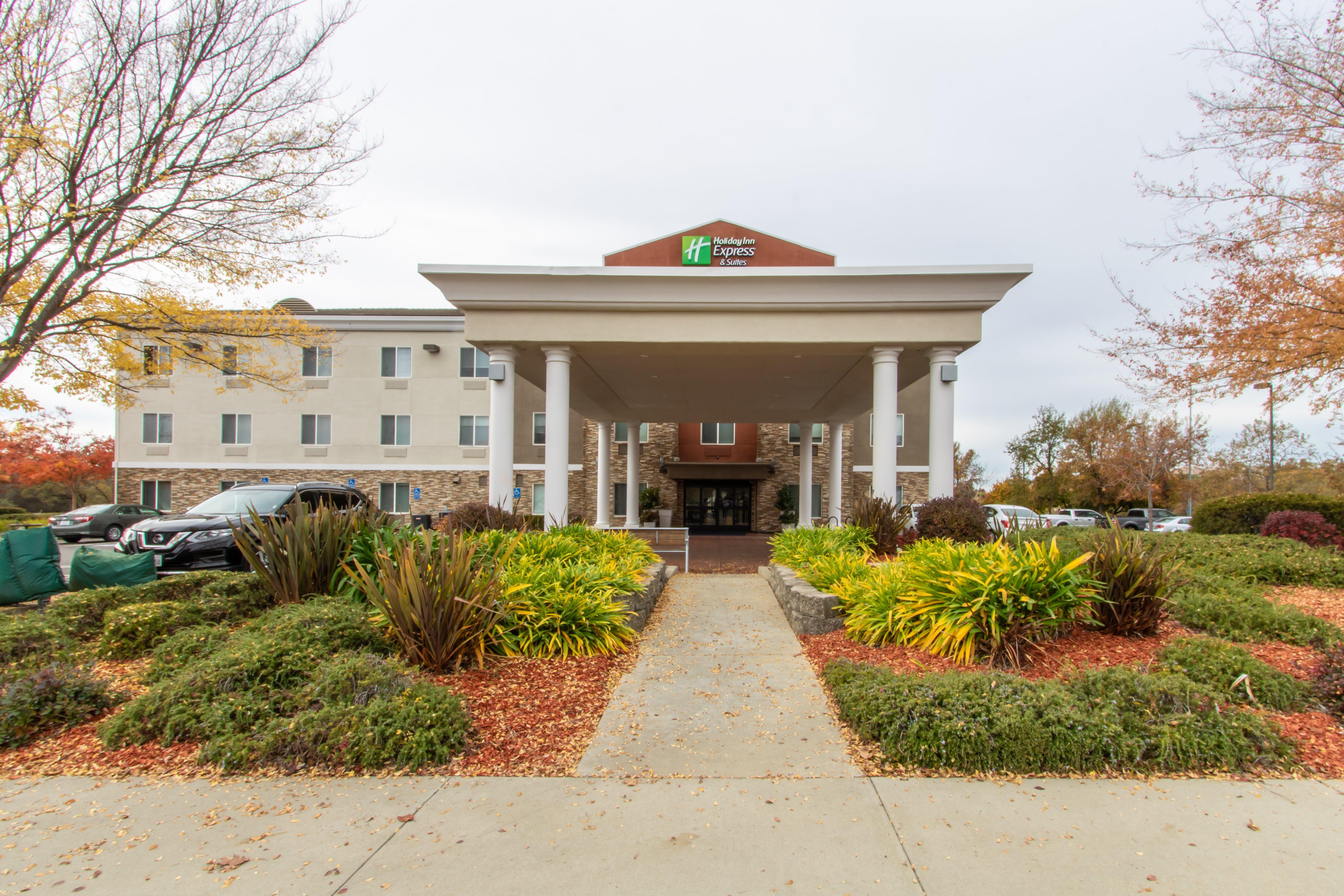 Holiday Inn Express Hotel & Suites Roseville - Galleria Area By Ihg Exteriér fotografie