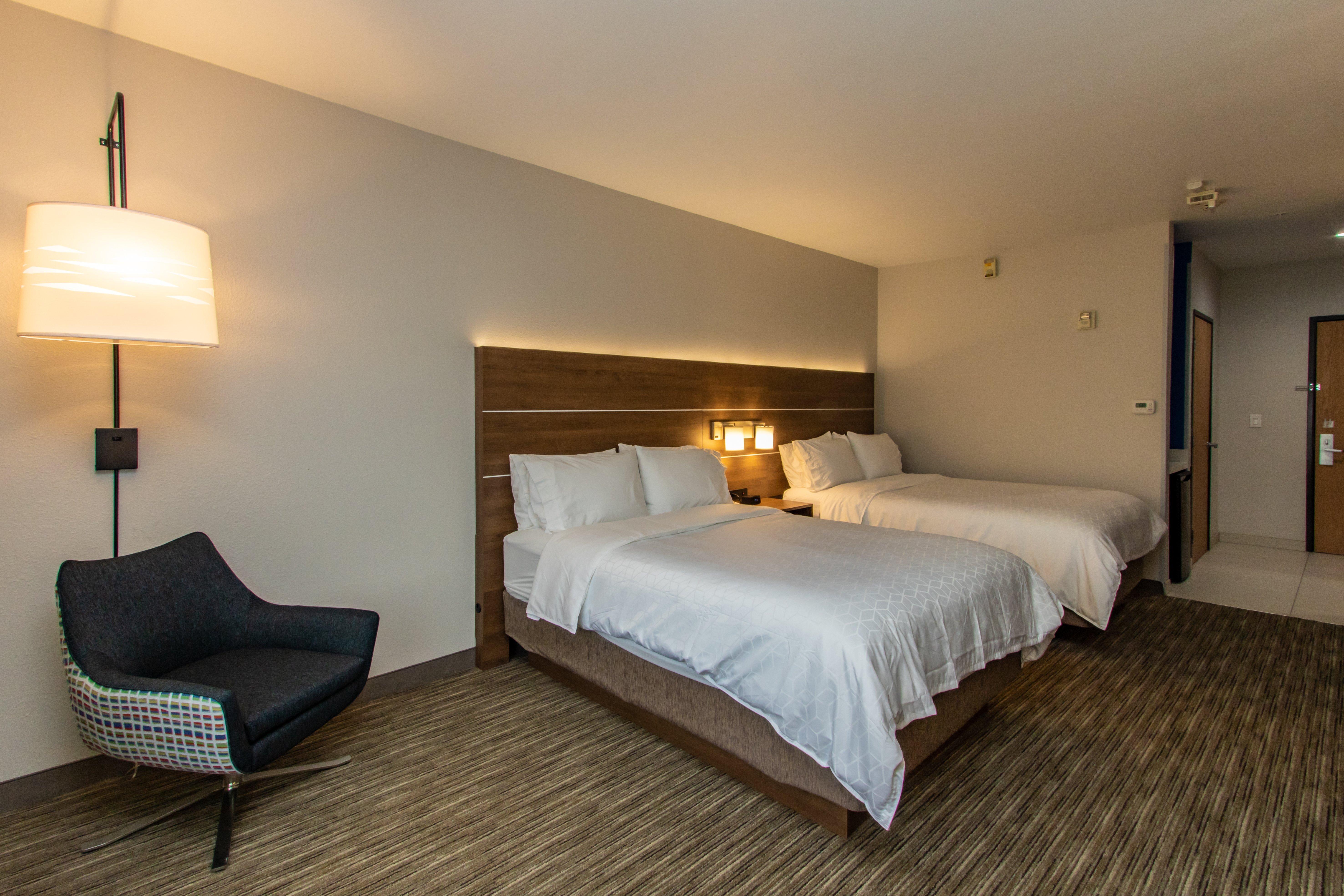 Holiday Inn Express Hotel & Suites Roseville - Galleria Area By Ihg Exteriér fotografie